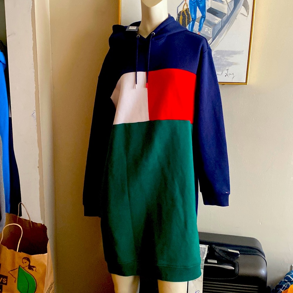 Ladies dress